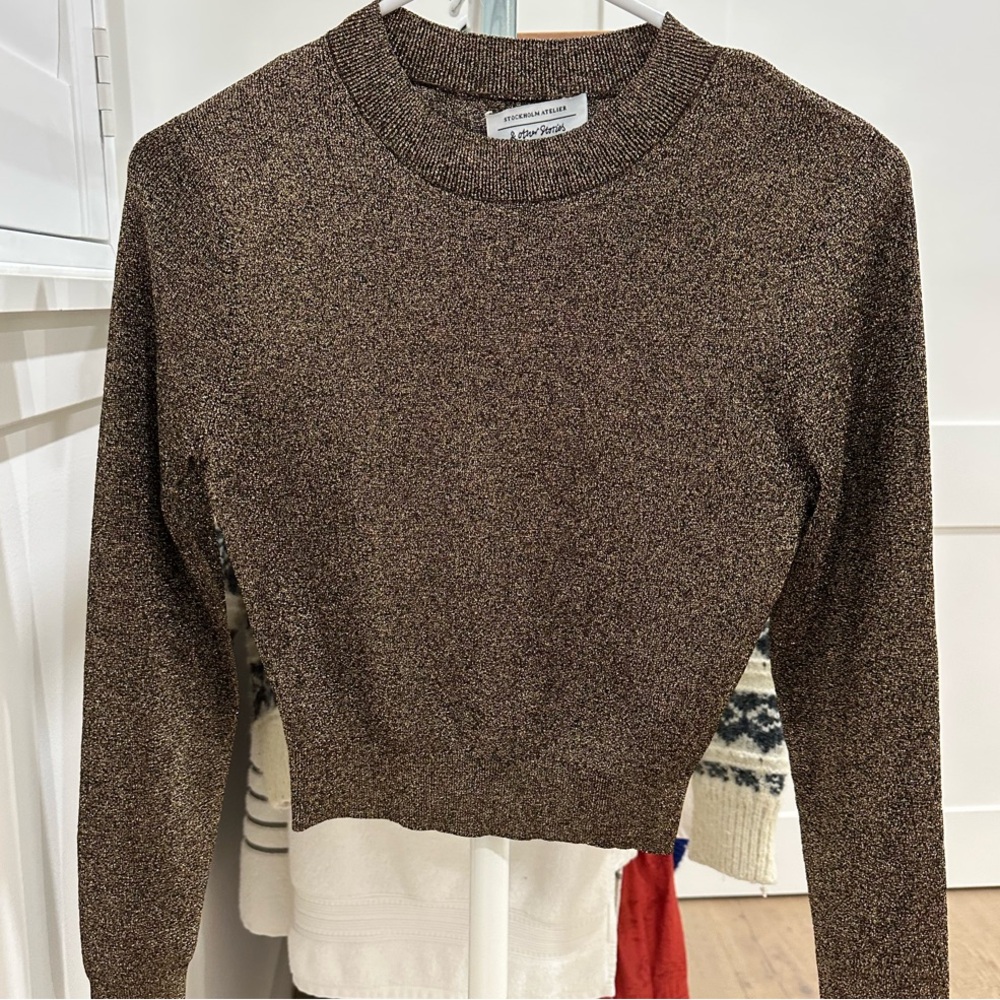 & Other Stories Brown Cropped Top